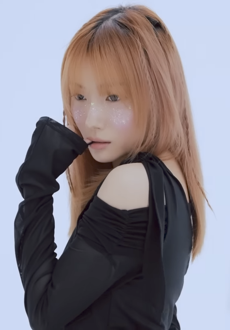 Momen yang diabadikan oleh penggemar Seo Youngeun (Kep1er)