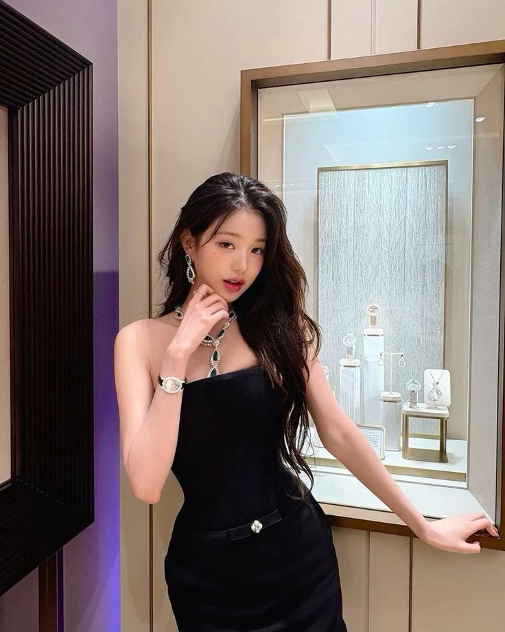 Latest photo of IVE