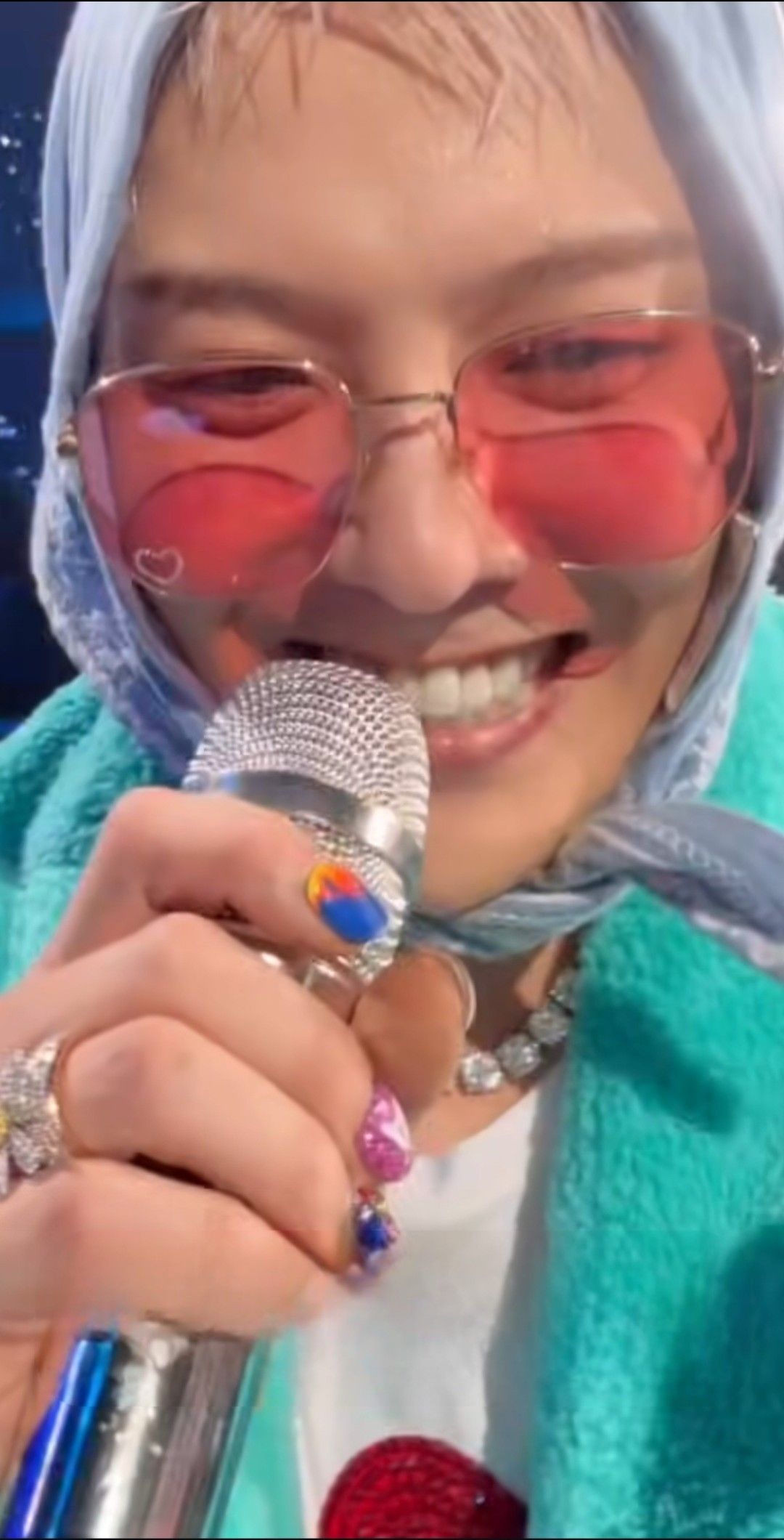 G-DRAGON (빅뱅)를 위해 팬들이 공유한 감성 배경화면
