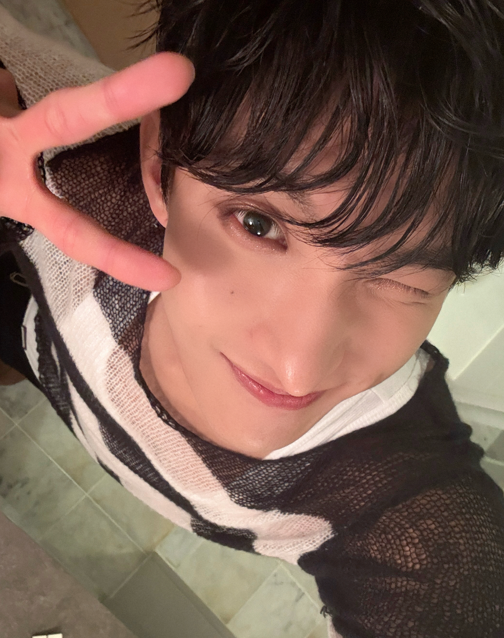 Foto aktivitas terbaru DK (SEVENTEEN)