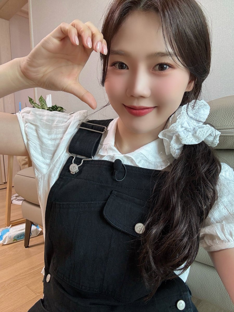 OH MY GIRL的最新照片
