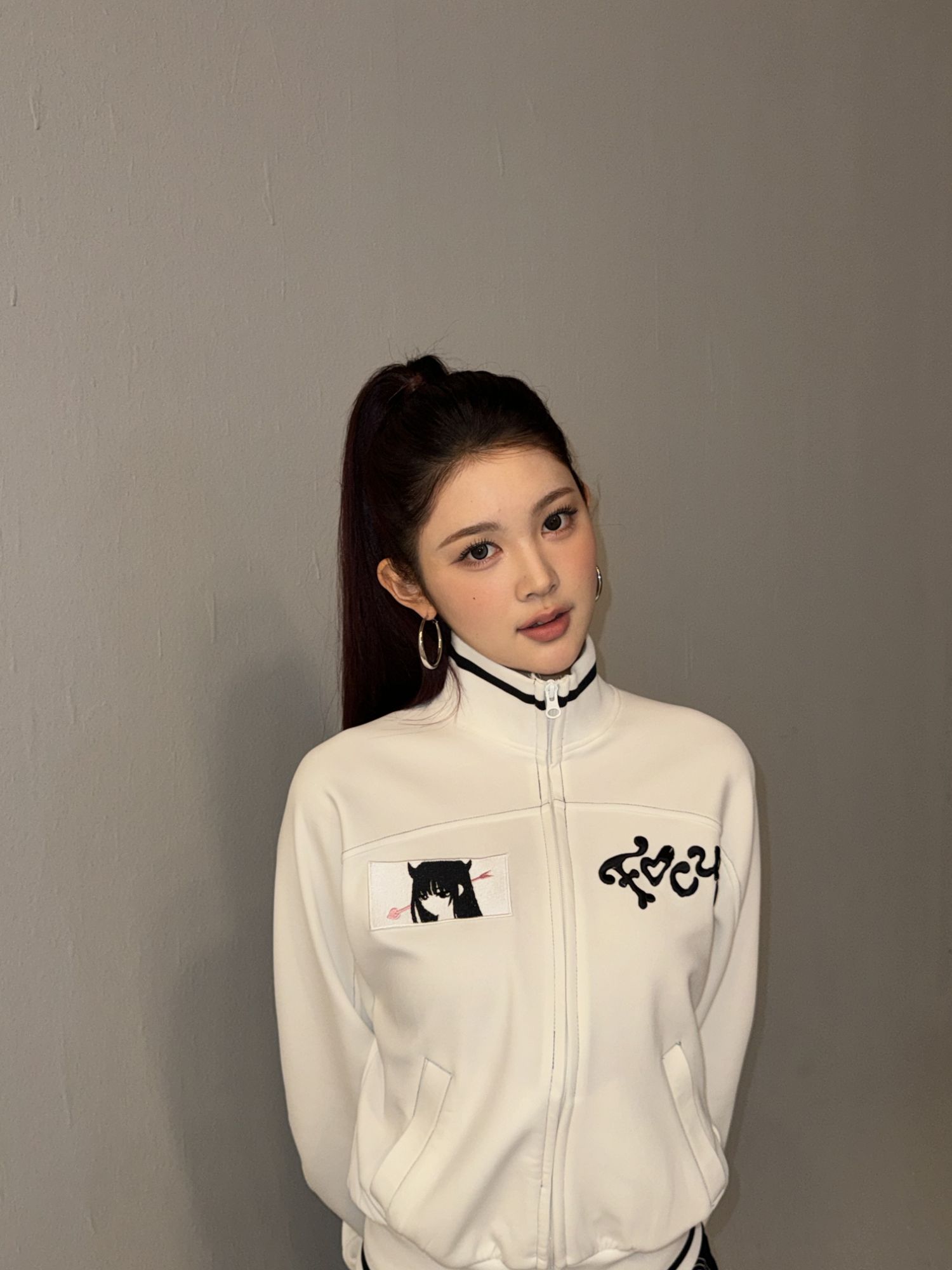 A moment captured by A-na (Hearts2Hearts)'s fan