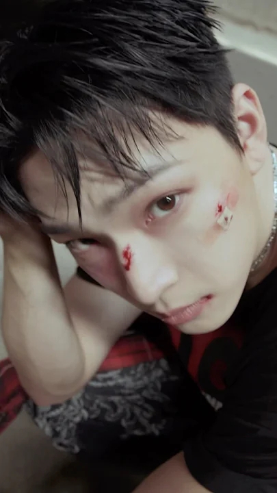 Latest photo of LEE DO (ONEUS)