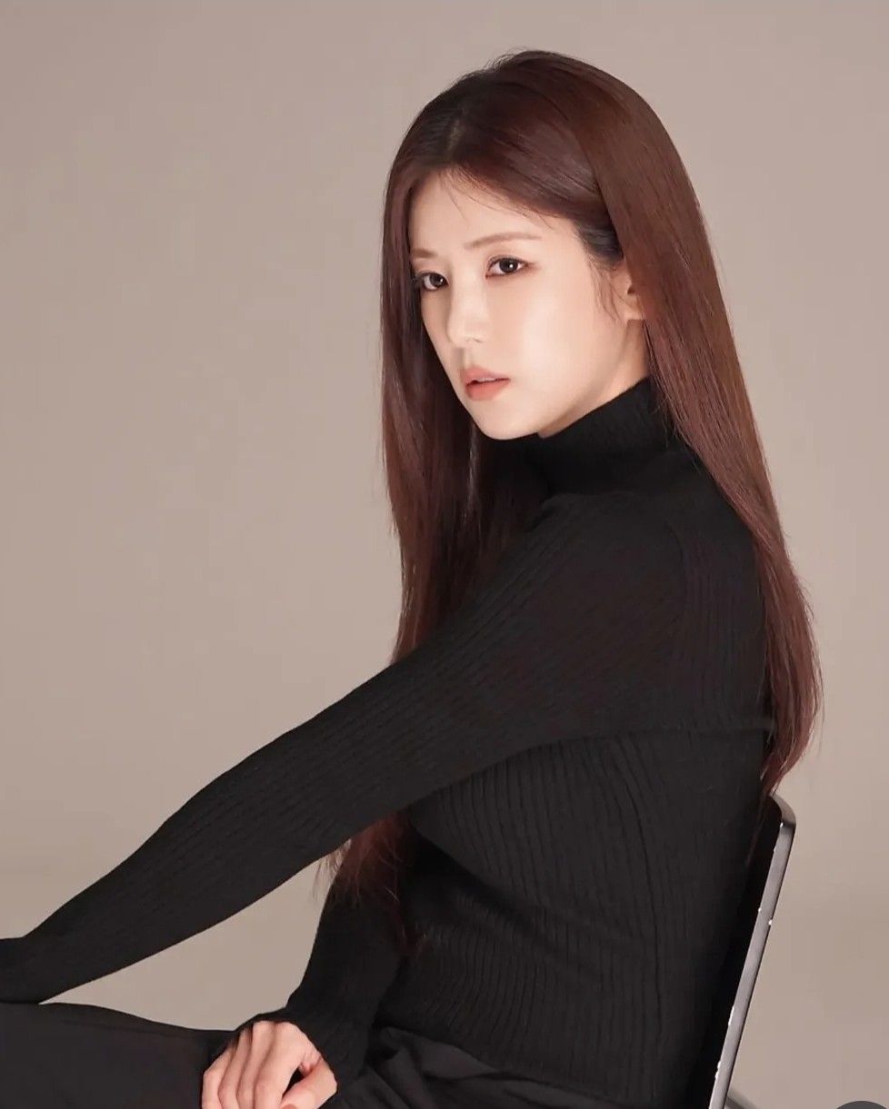 パク・チョロン (Apink)の最近の活動写真