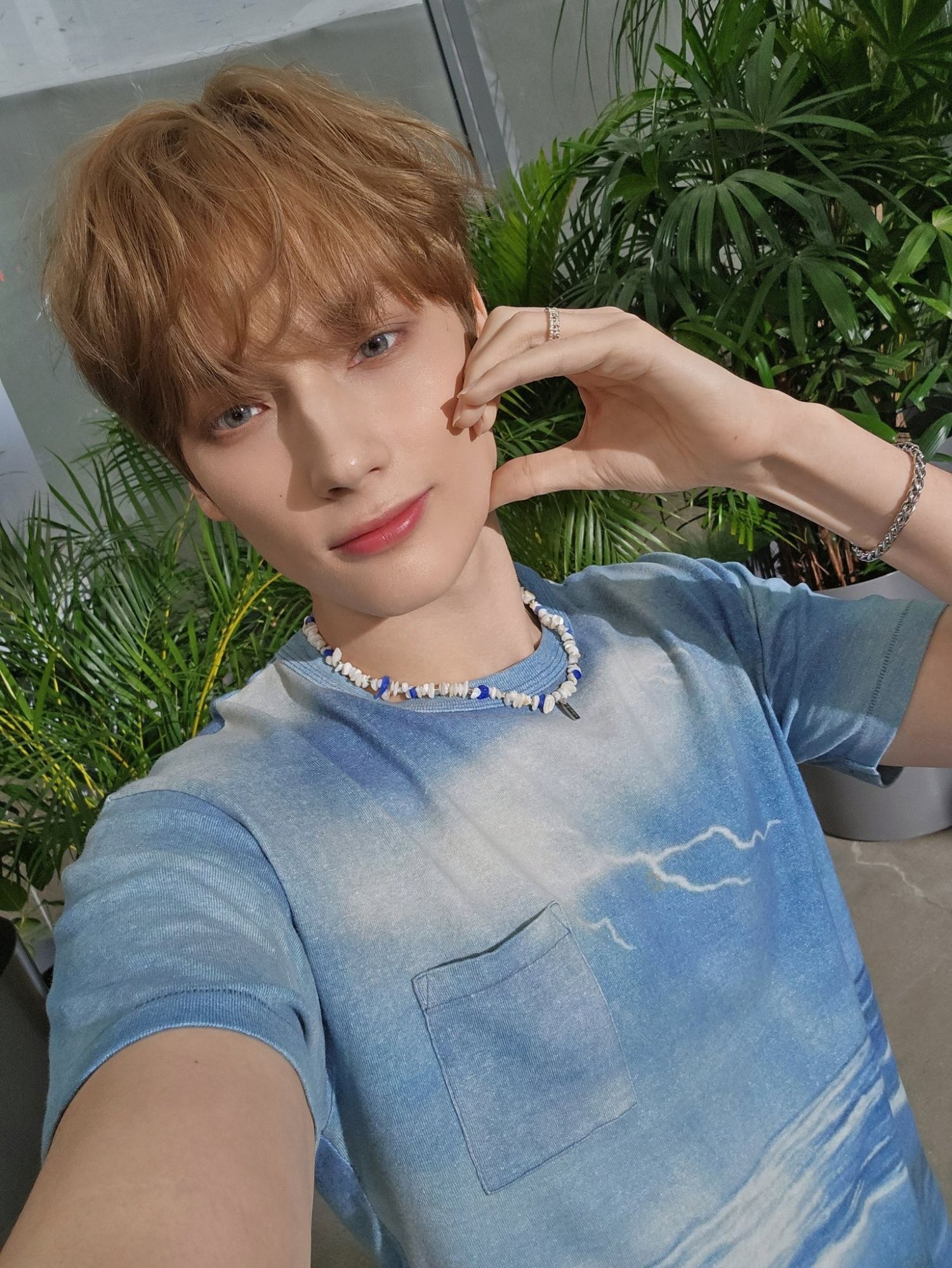 A moment captured by HueningKai (TOMORROW X TOGETHER)'s fan