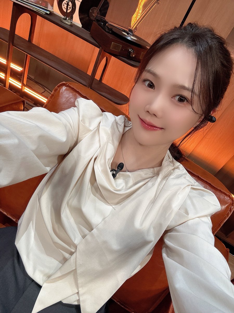 OH MY GIRL的最新活动照片