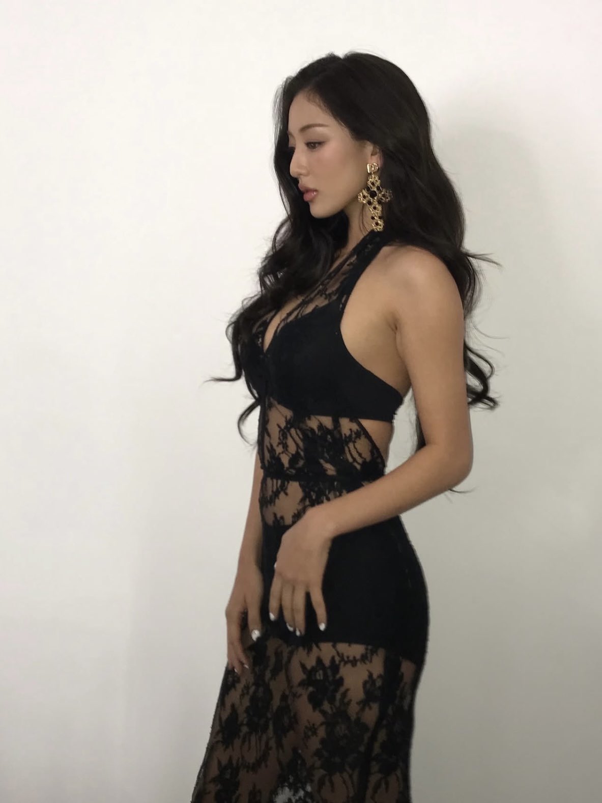 志效 (TWICE)的最新活动照片