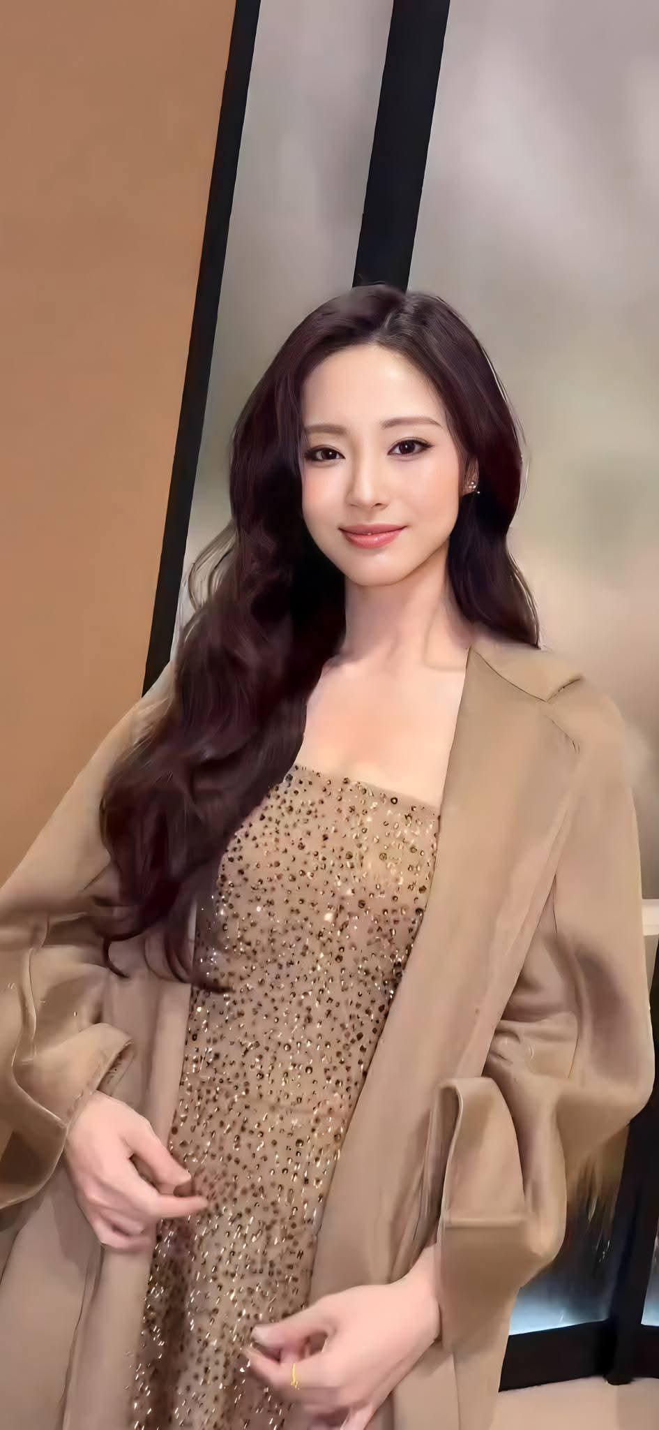 A heartfelt wallpaper shared by Tzuyu (TWICE)'s fans