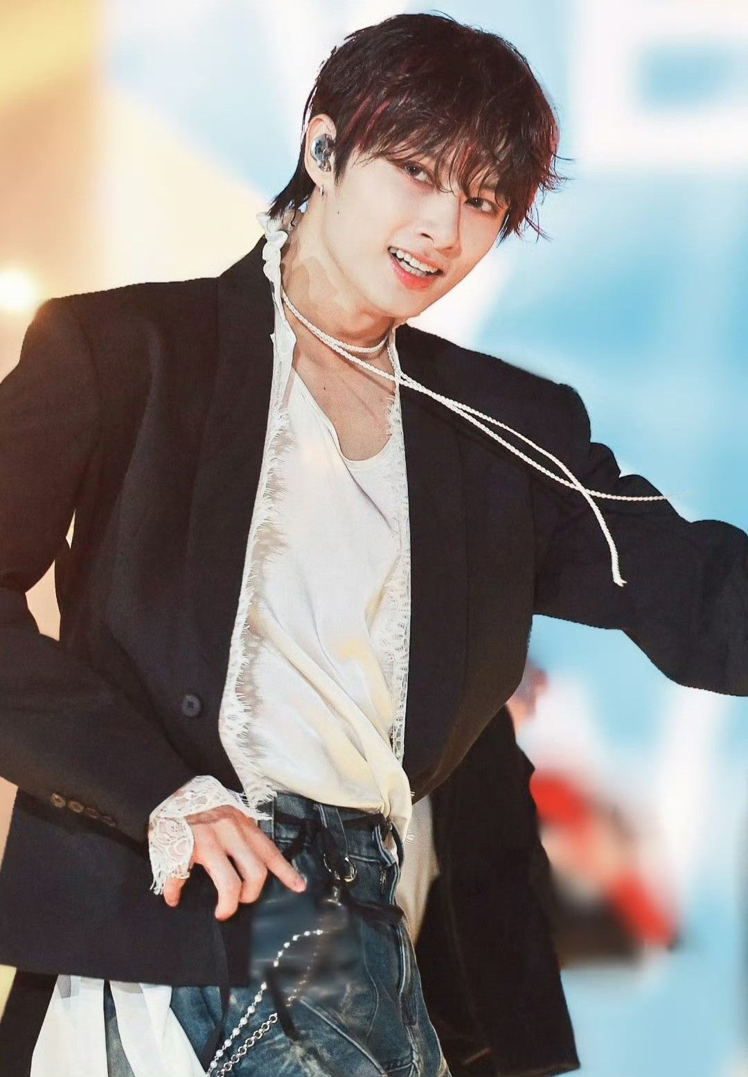 Latest photo of Jun (SEVENTEEN)