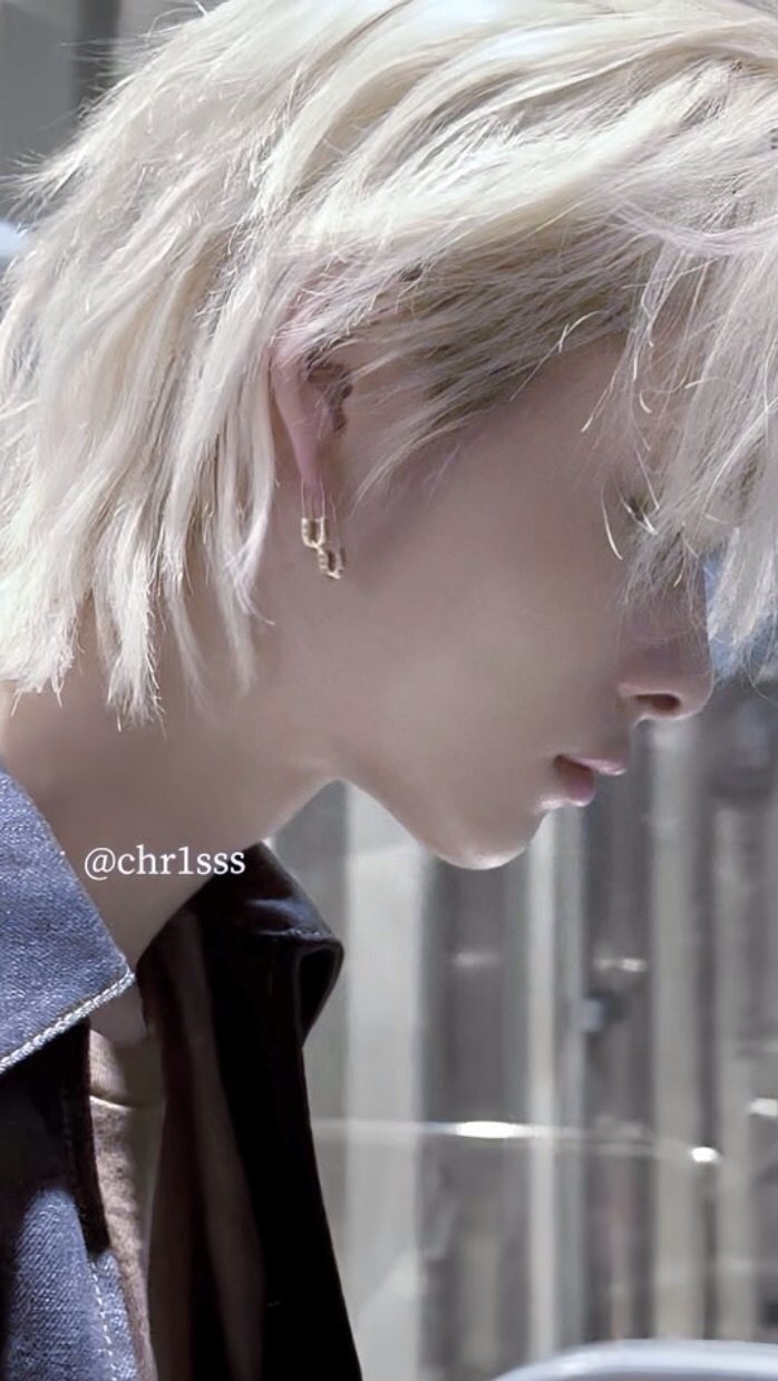 니키 (ENHYPEN) 커뮤니티에서 인기있는 오늘의 배경화면