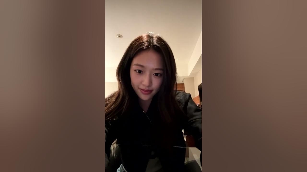 Behind-the-scenes cut of An Yujin (IVE)