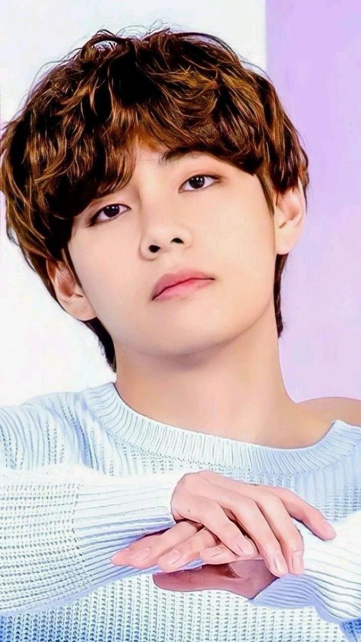 Foto aktivitas terbaru V (BTS)