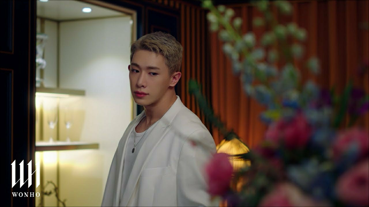 Behind-the-scenes cut of Wonho