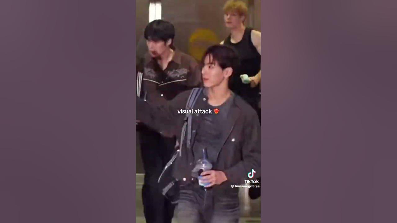 Recent activity shot of Shownu (MONSTA X)