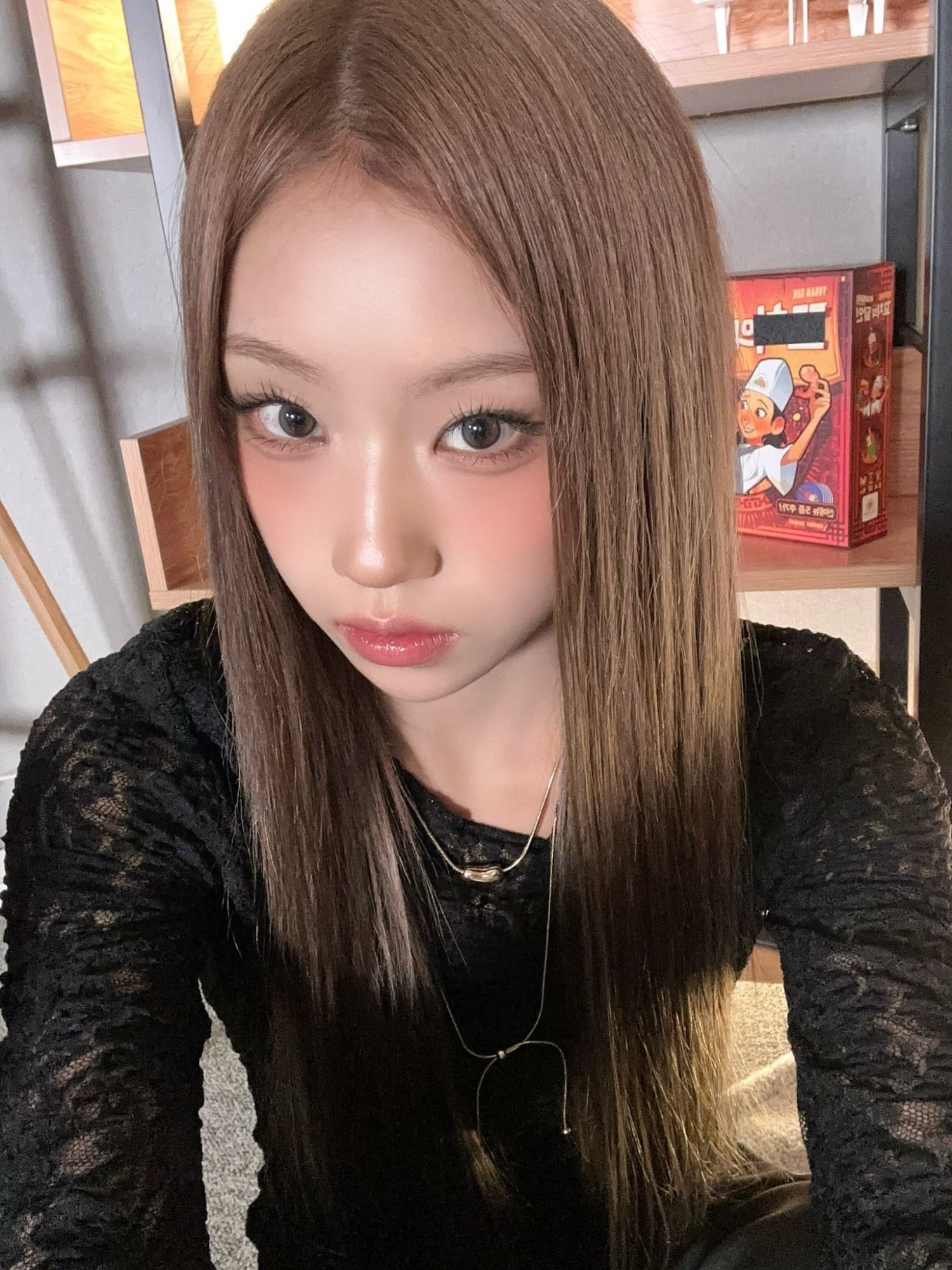Choi Jungeun (izna)的幕後花絮
