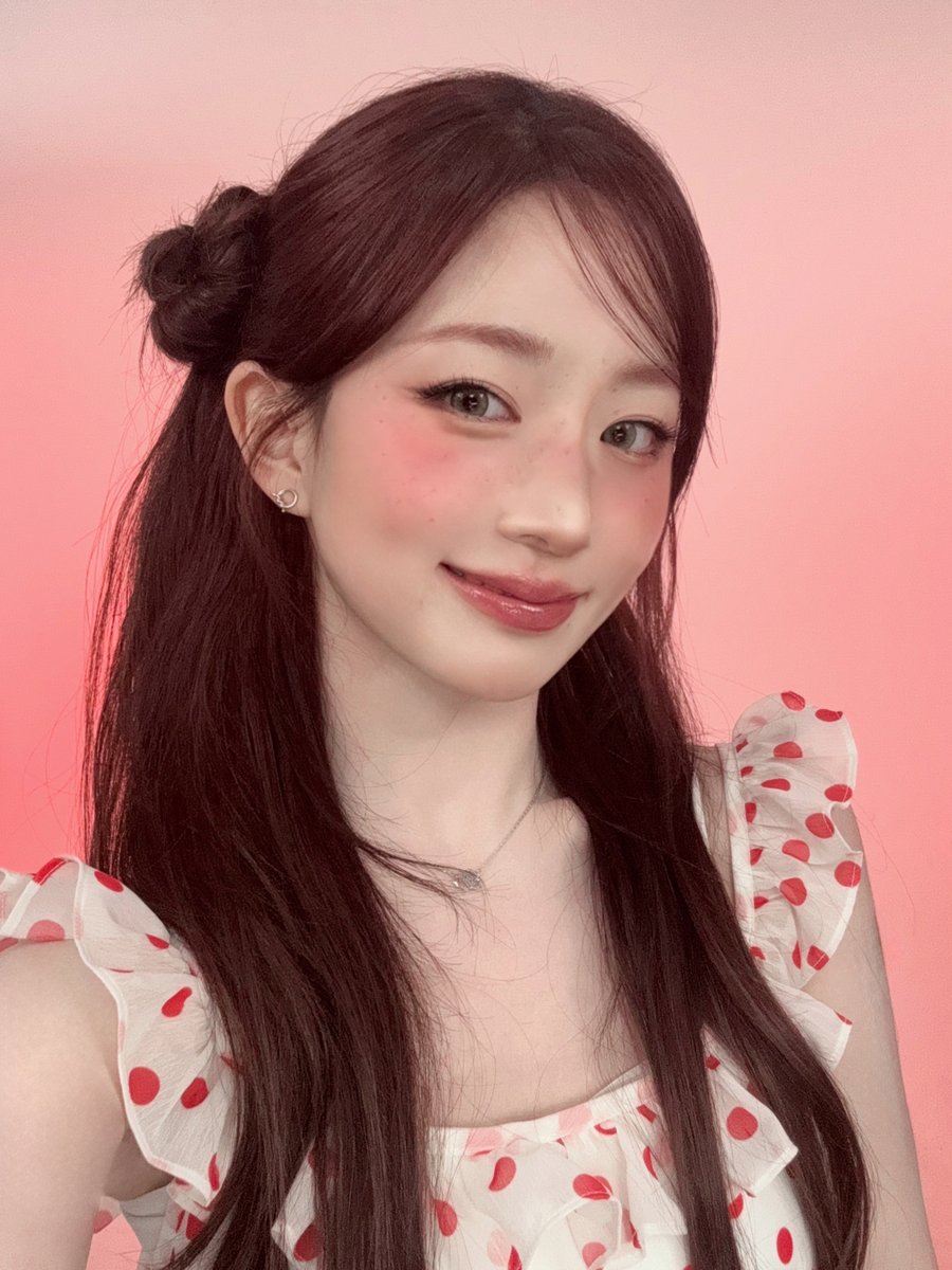 Latest photo of NMIXX