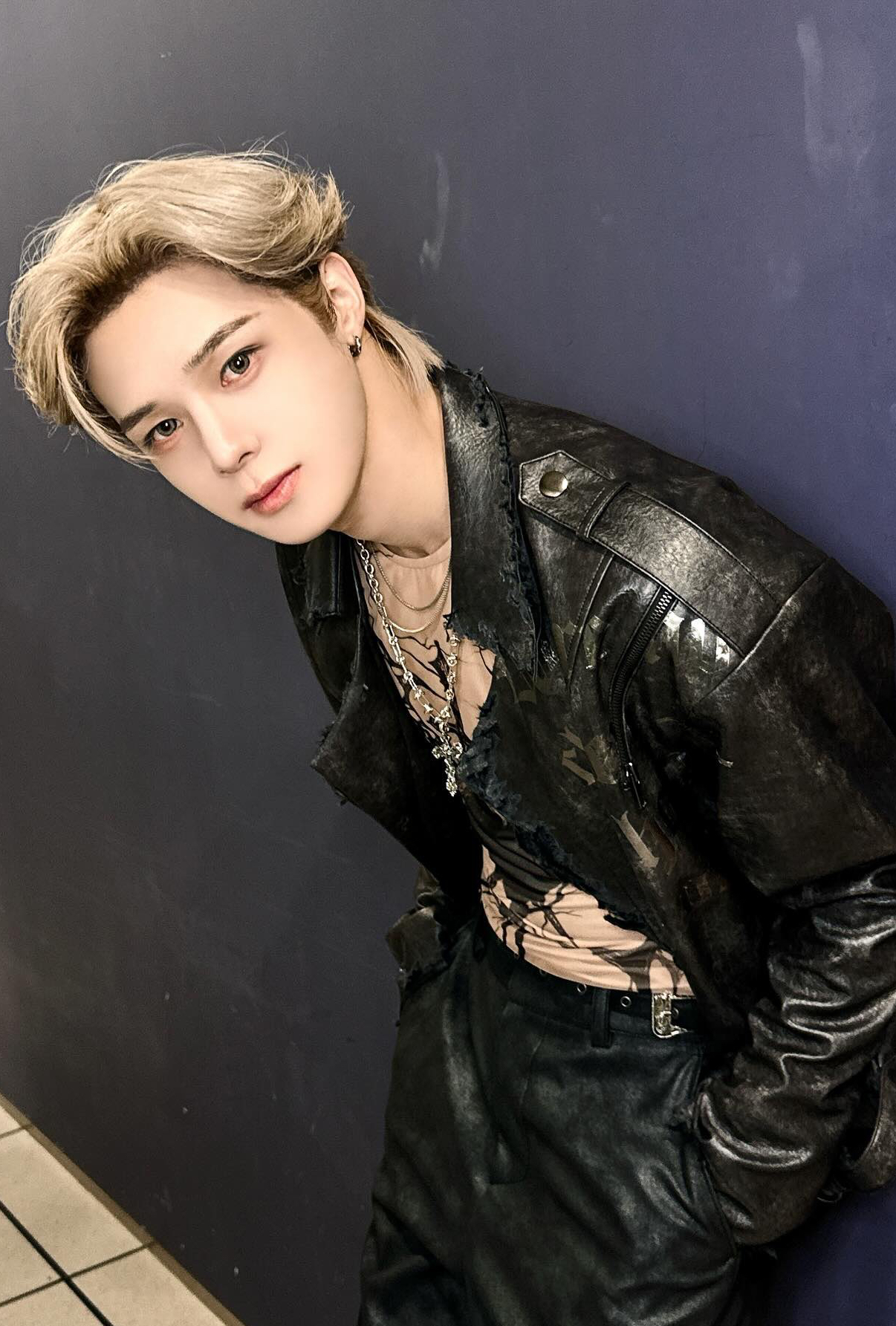 Latest photo of K (&TEAM)