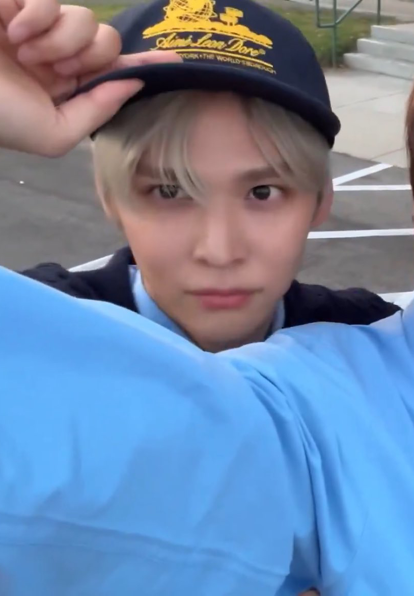 Latest photo of Eunseok (RIIZE)