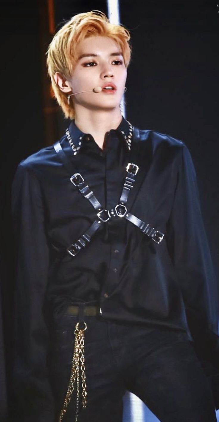 Fandom-recommended wallpaper image of Taeyong (NCT 127)