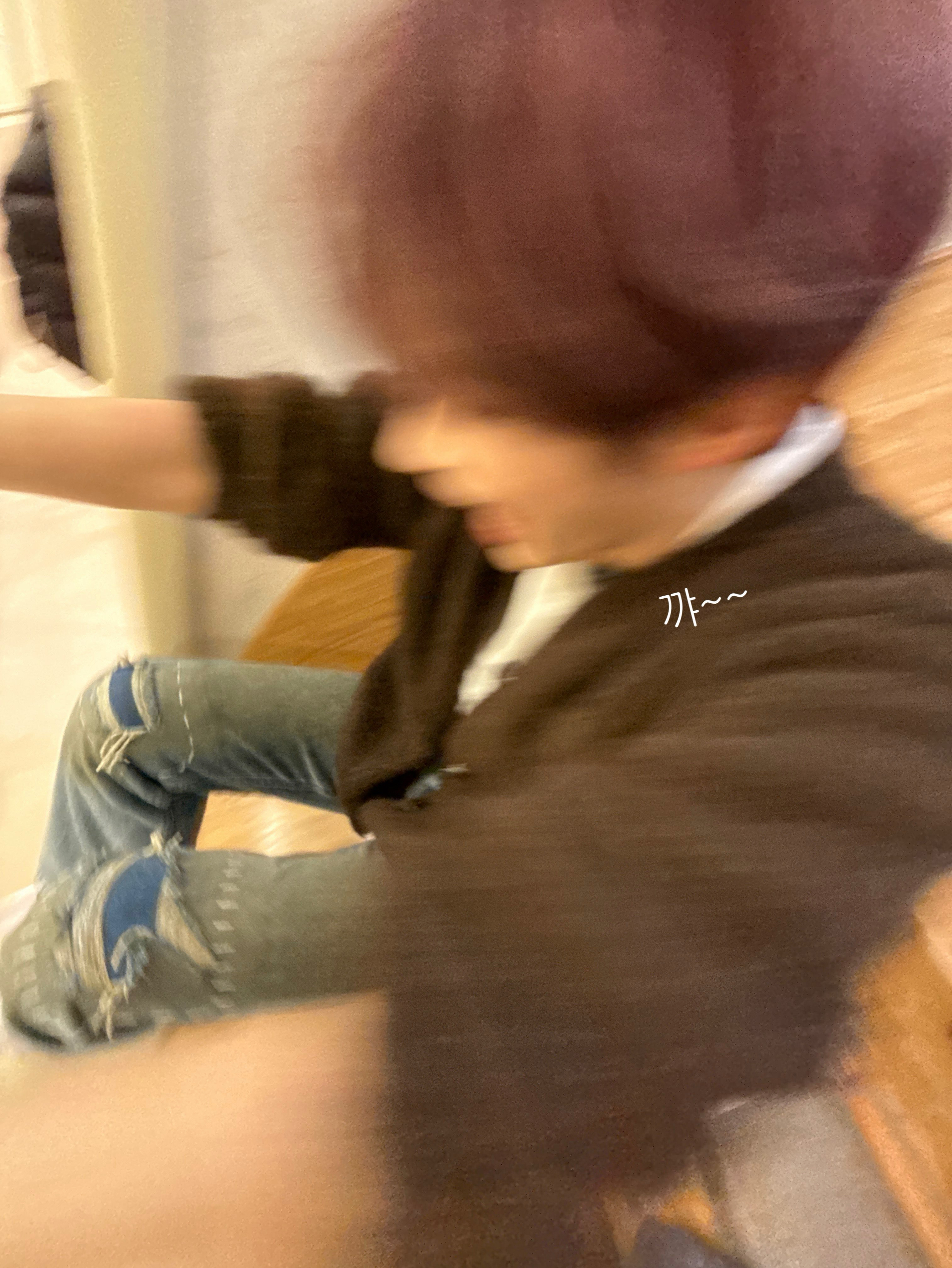 Latest photo of Sung Hanbin (ZEROBASEONE)