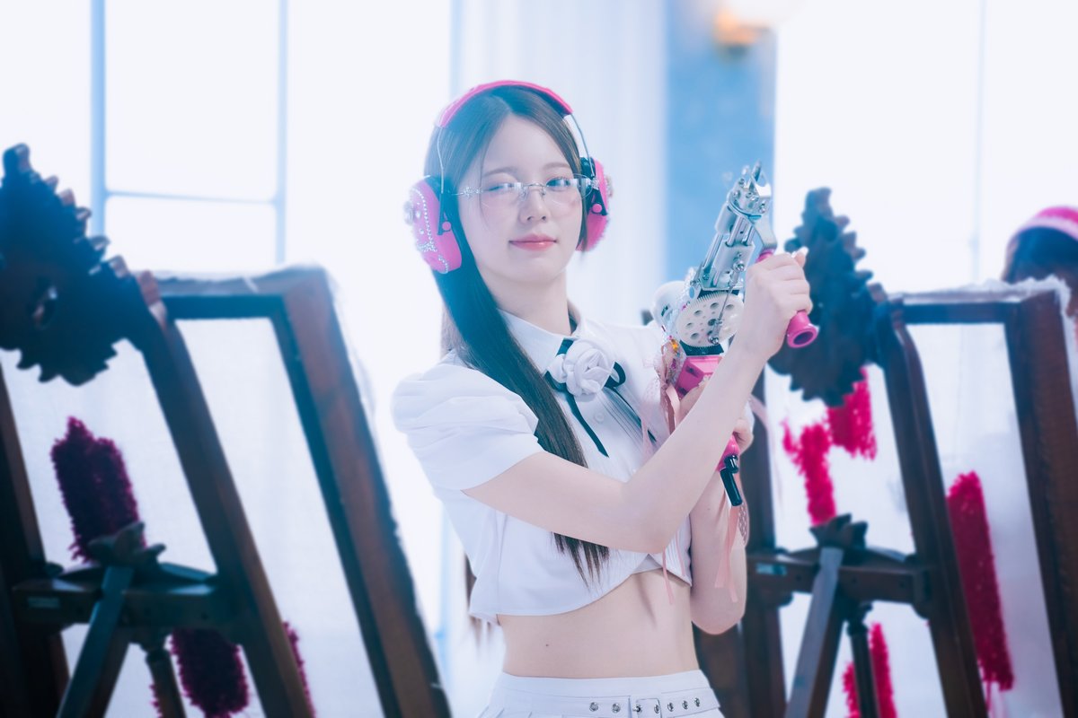 A moment captured by NiziU's fan