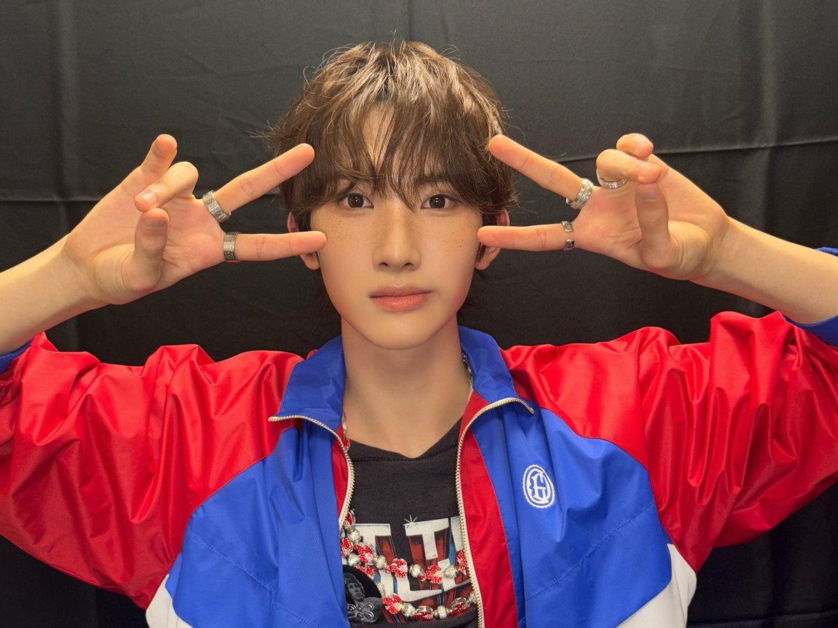 A moment captured by Xikers's fan