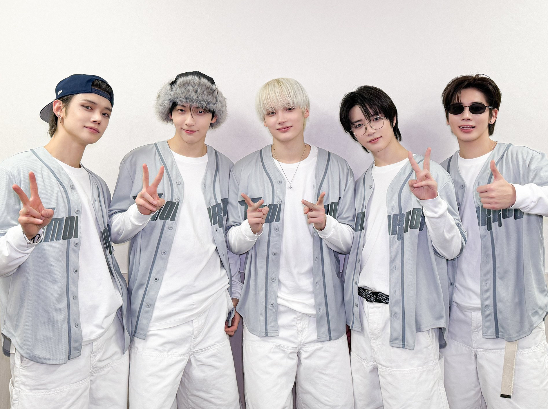 투모로우바이투게더 최근 활동샷