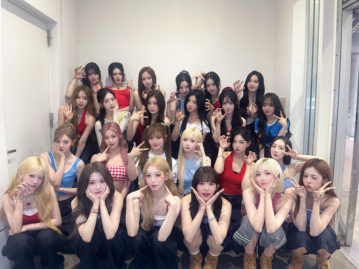 Latest photo of tripleS