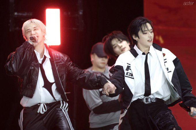 Lee Know (Stray Kids)的幕后花絮