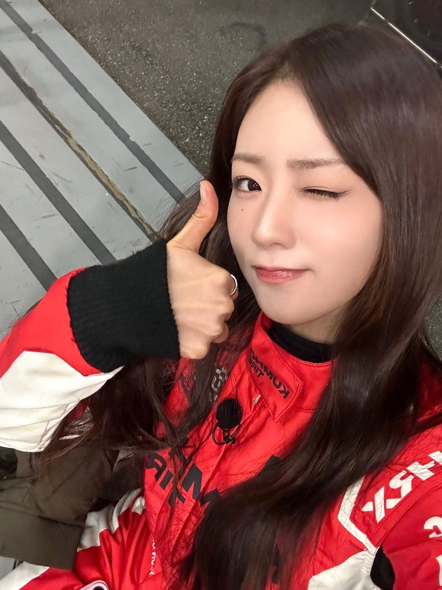 Apinkの最新写真