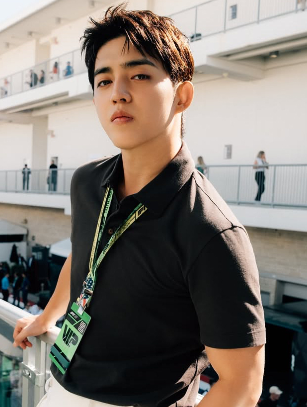 Foto terbaru S.Coups (SEVENTEEN)