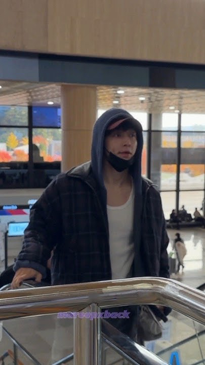 A heartfelt wallpaper shared by EXO's fans