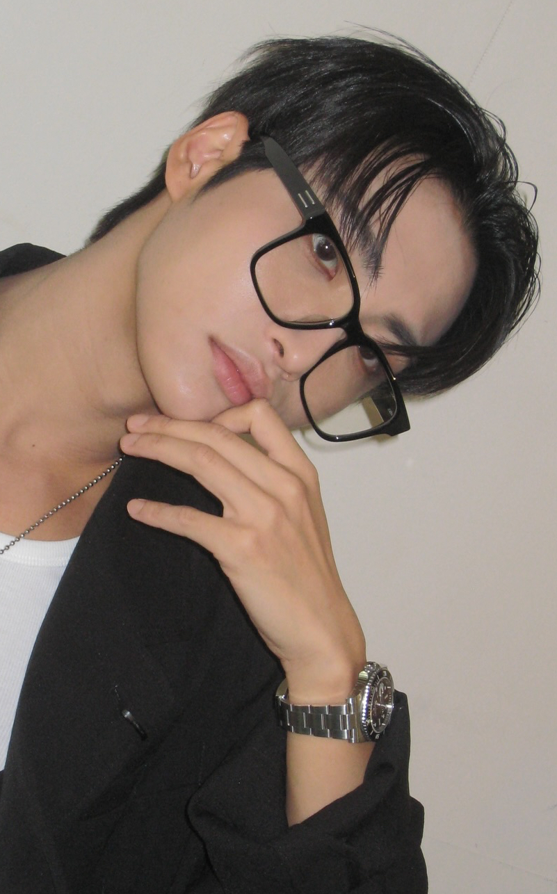 Recent activity shot of Seonghwa (ATEEZ)