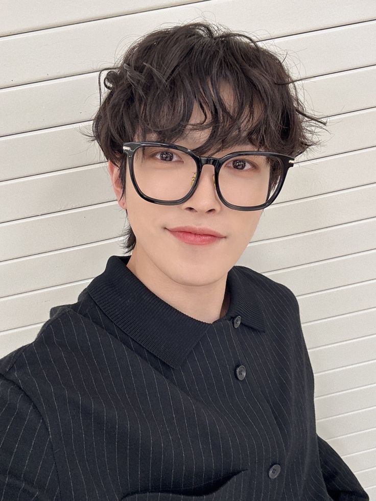 Recent activity shot of Hongjoong (ATEEZ)