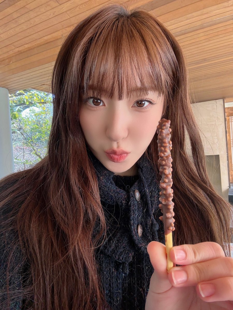 宇宙少女的幕後花絮