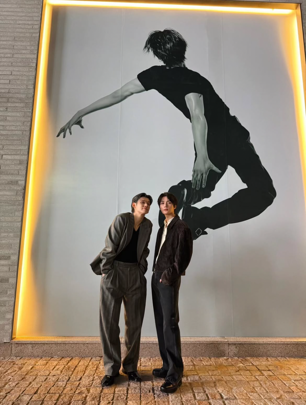 투모로우바이투게더의 비하인드 컷