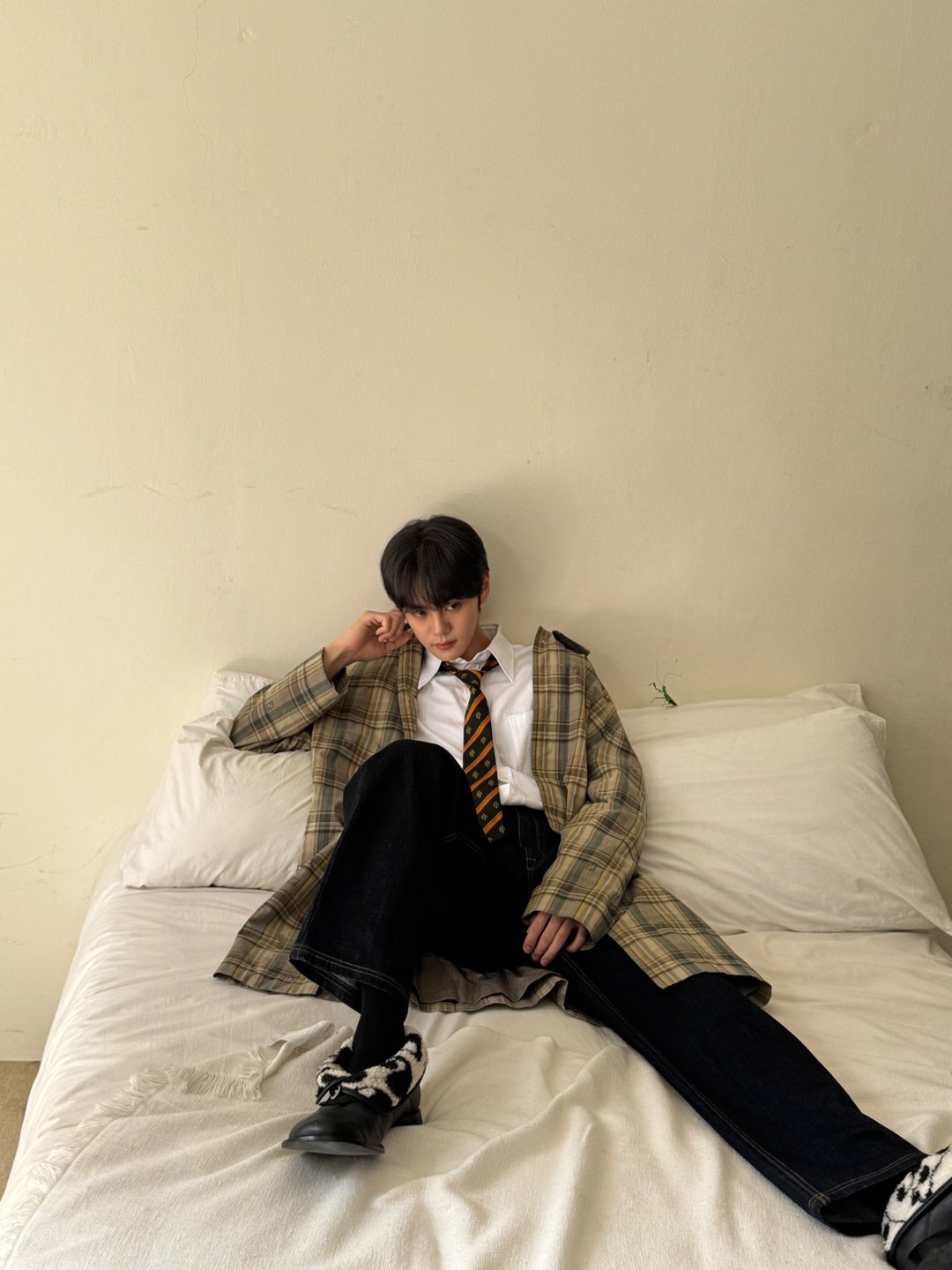 Latest photo of Kim Gyuvin (ZEROBASEONE)