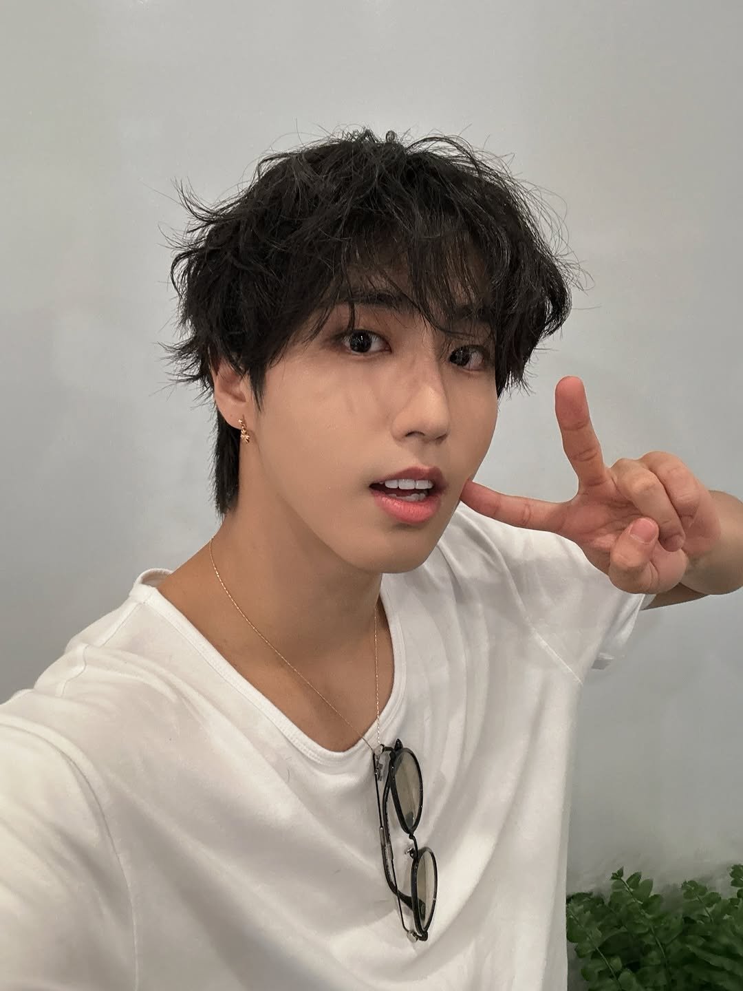 Latest photo of HAN (Stray Kids)