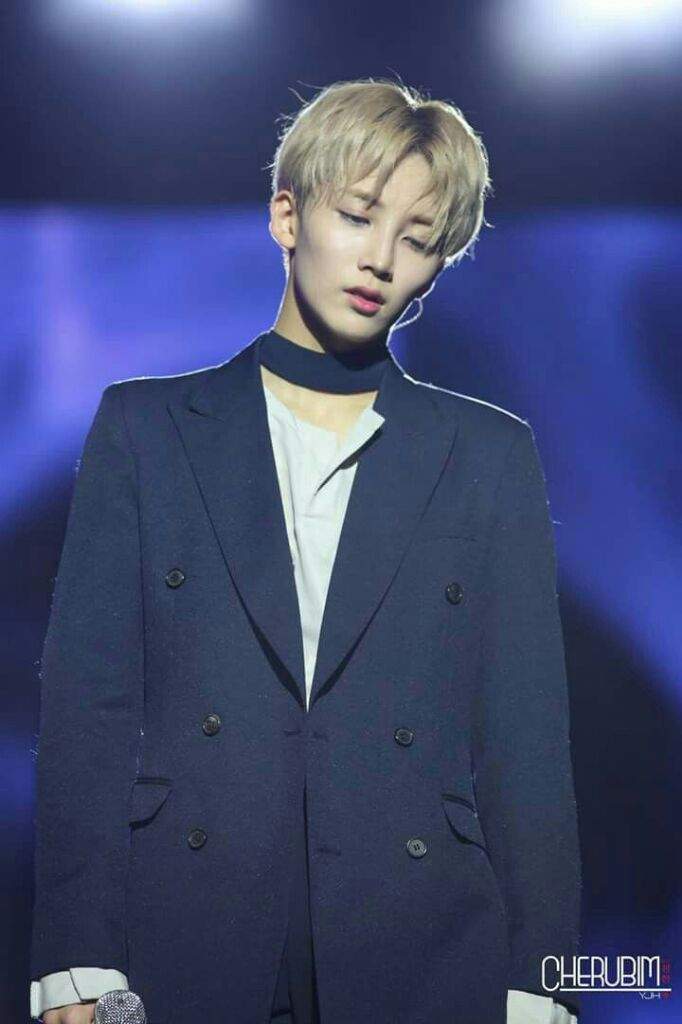 Behind-the-scenes cut of Jeonghan (SEVENTEEN)