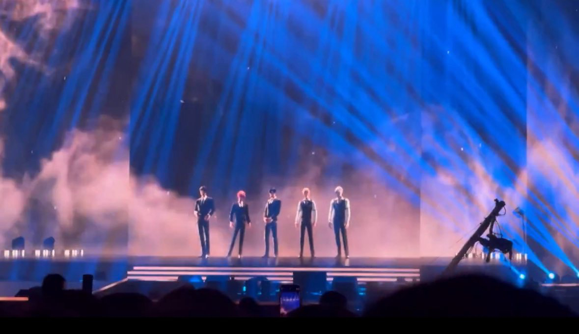 Behind-the-scenes cut of PLAVE