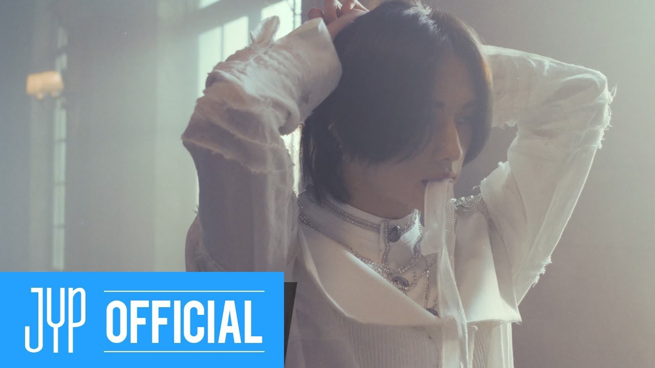 Latest photo of Hyunjin (Stray Kids)