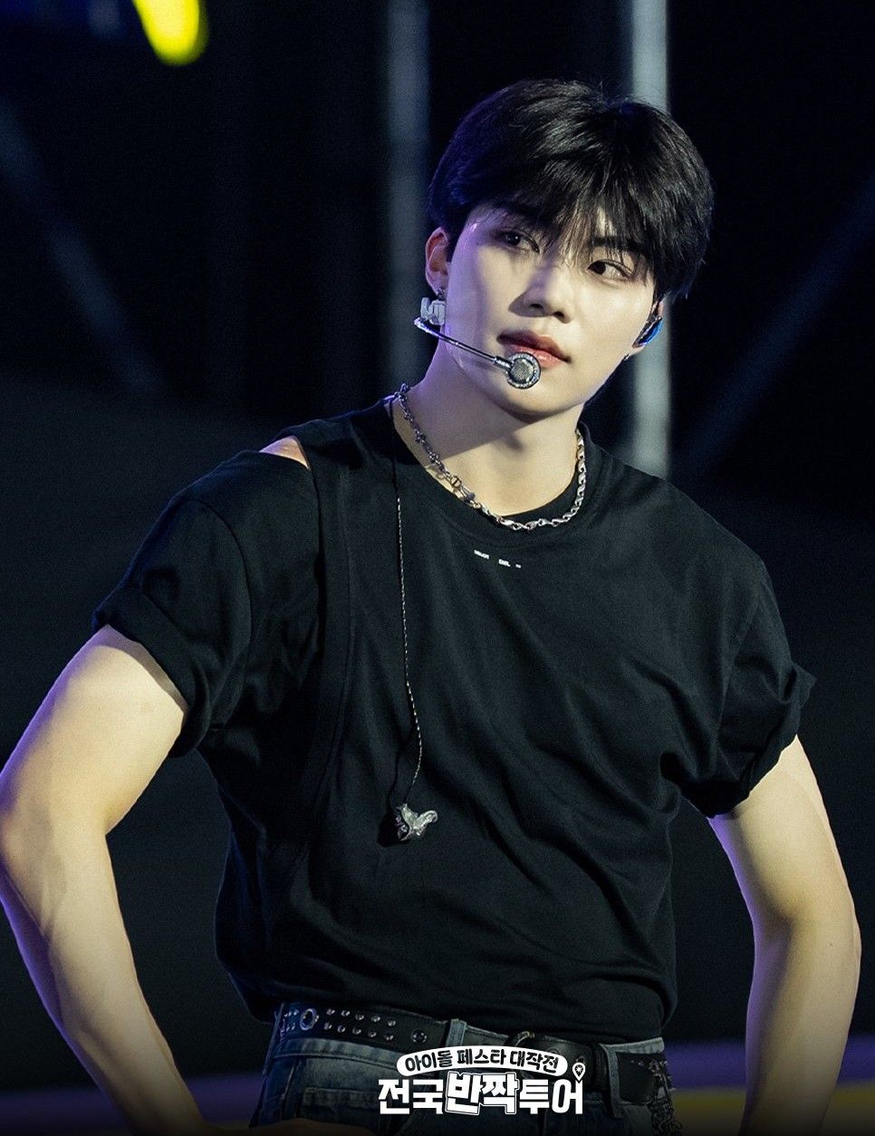 Behind-the-scenes cut of Park Gunwook (ZEROBASEONE)