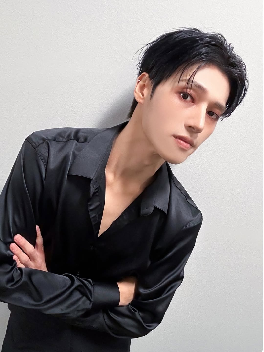 Behind-the-scenes cut of Wooyoung (ATEEZ)