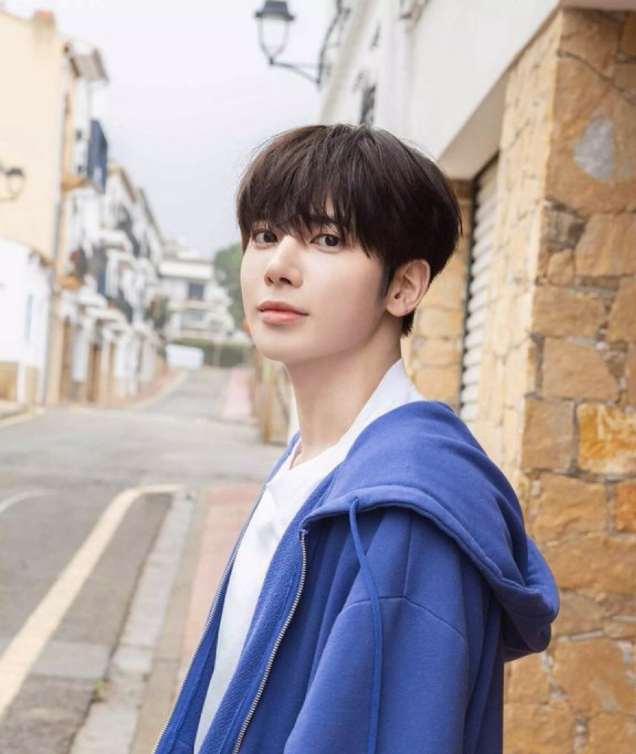 Recent activity shot of Taehyun (TOMORROW X TOGETHER)