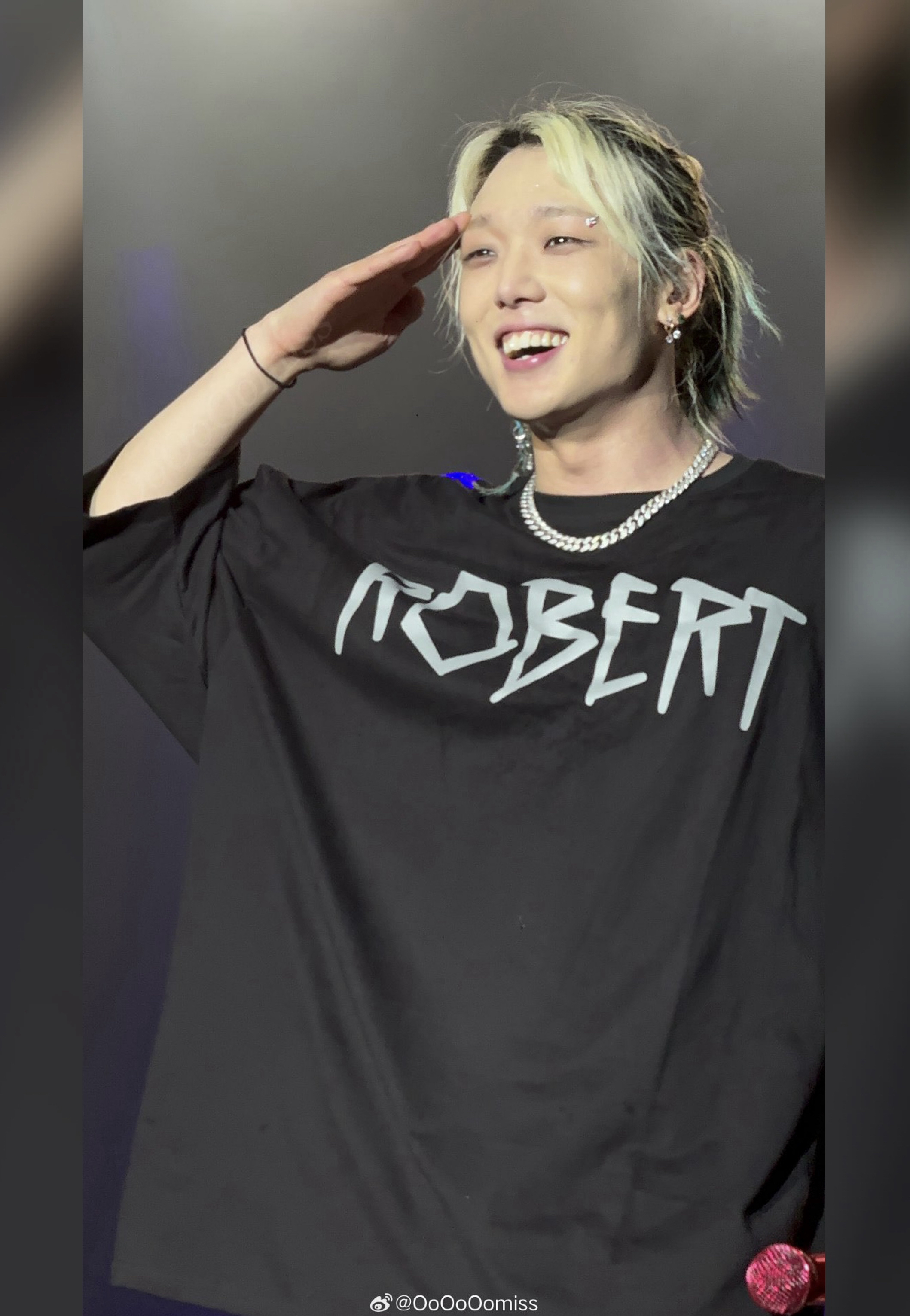 Momen yang diabadikan oleh penggemar BOBBY (iKON)