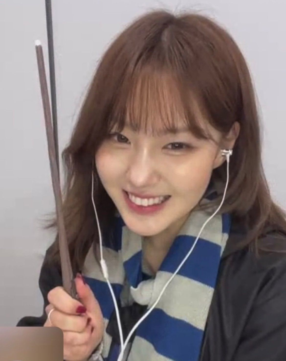 Recent activity shot of Kim Chaehyun (Kep1er)