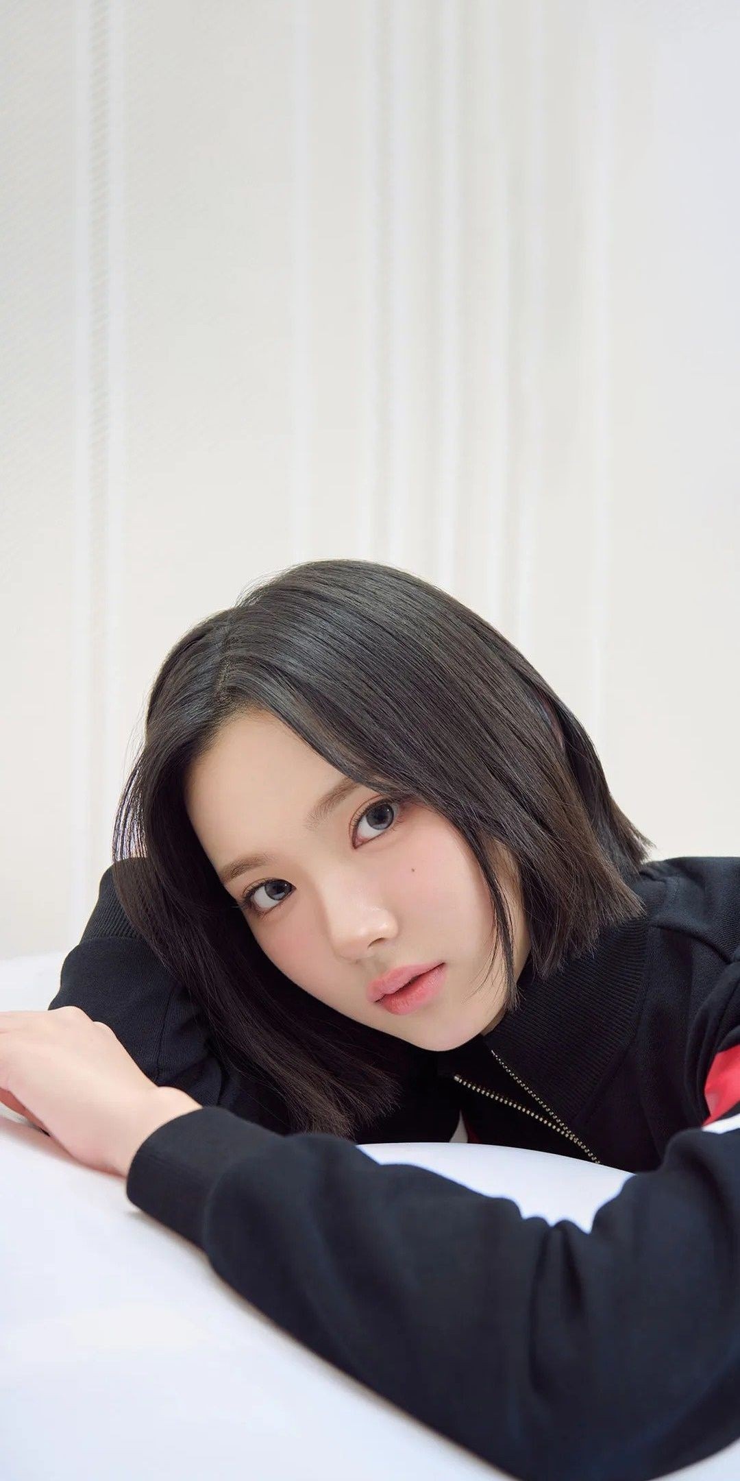 Behind-the-scenes cut of Jiwoo (Hearts2Hearts)