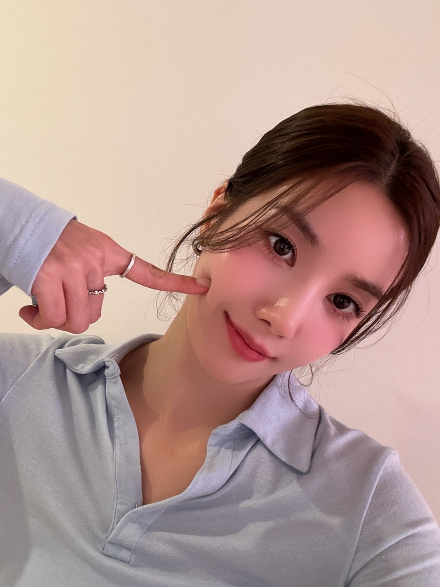 Recent activity shot of Kwon Eunbi