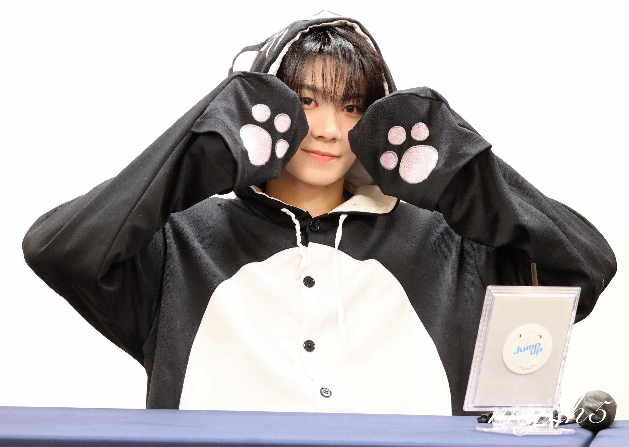 Latest photo of Park Han (AHOF)