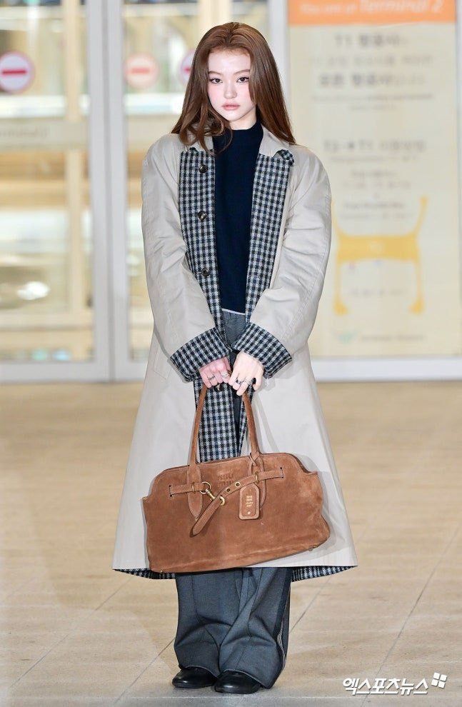 Foto terbaru Ella (MEOVV)